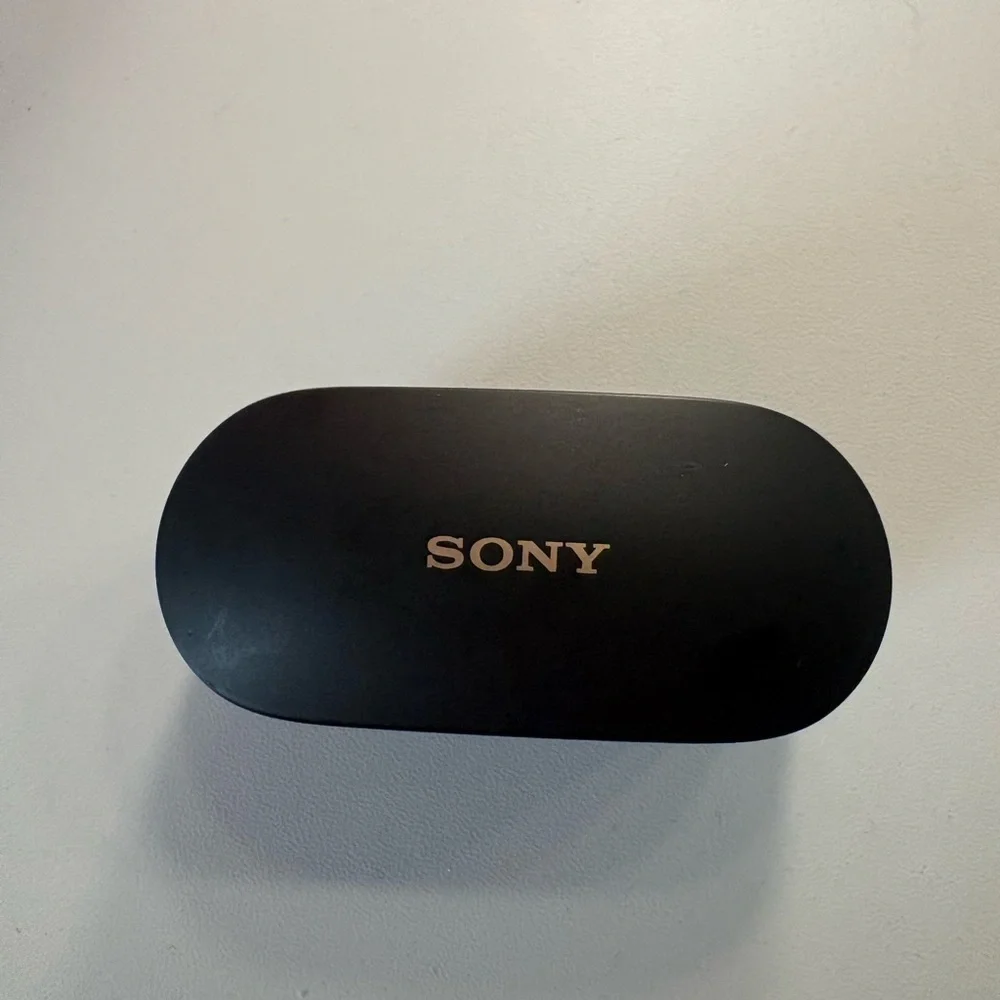 Sony noise canceling earbuds - Picture 2 of 9